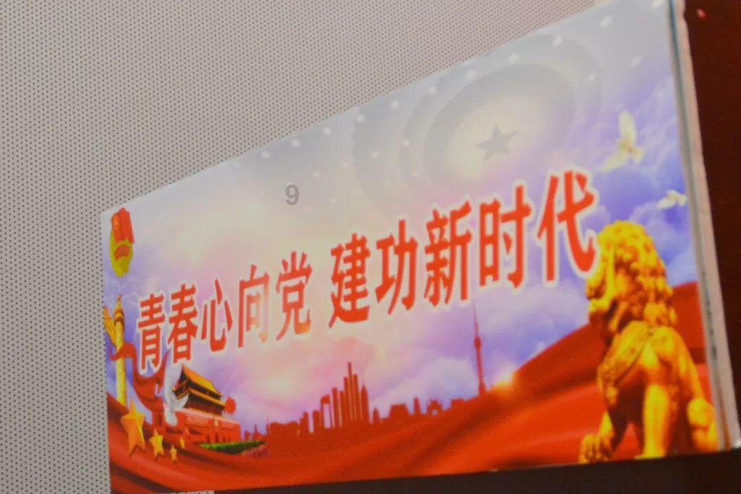 购买的二手房，原房主还未将户口签出，本人无法落户，有什么办法？游戏画面